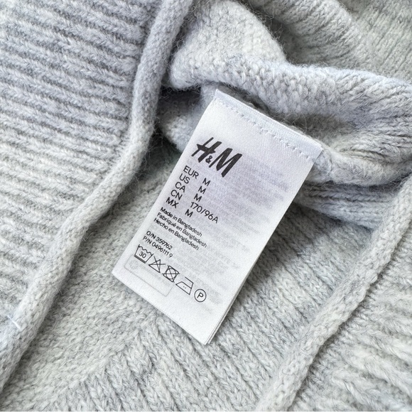 H&M Grey Wool Blend Polka Dot Sweater M - Picture 7 of 7